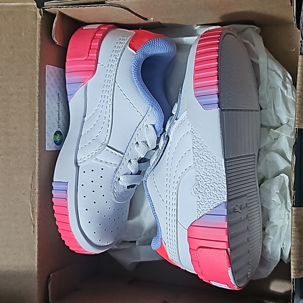 PUMA Carina 2.0 Cali Lollipop Athletic Shoe